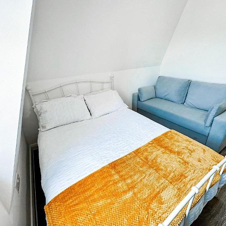 Lovely Studio Apartment Maidstone Ngoại thất bức ảnh